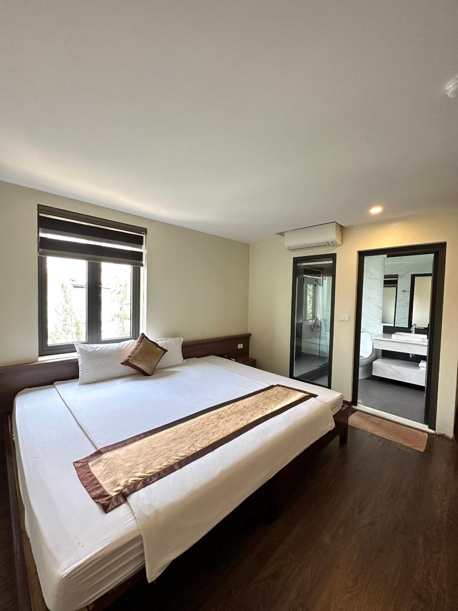Boston Halong Hotel Hạ Long Exterior foto